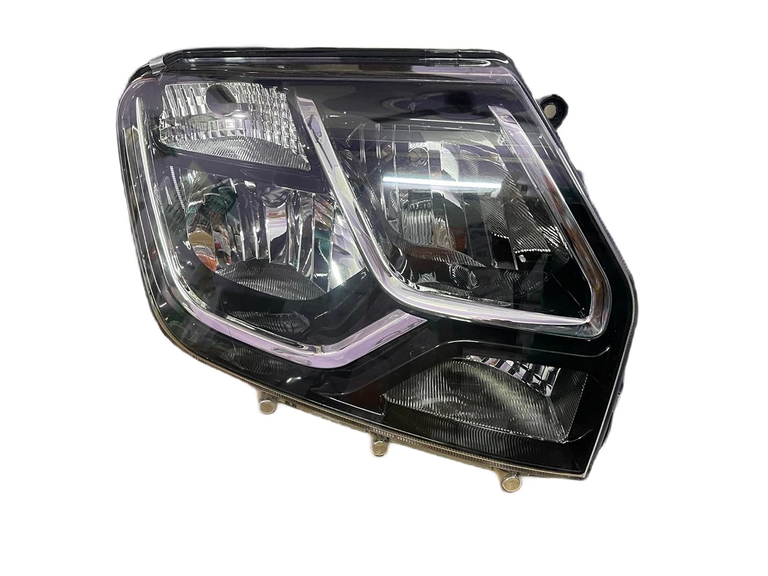 Renault Duster headlight