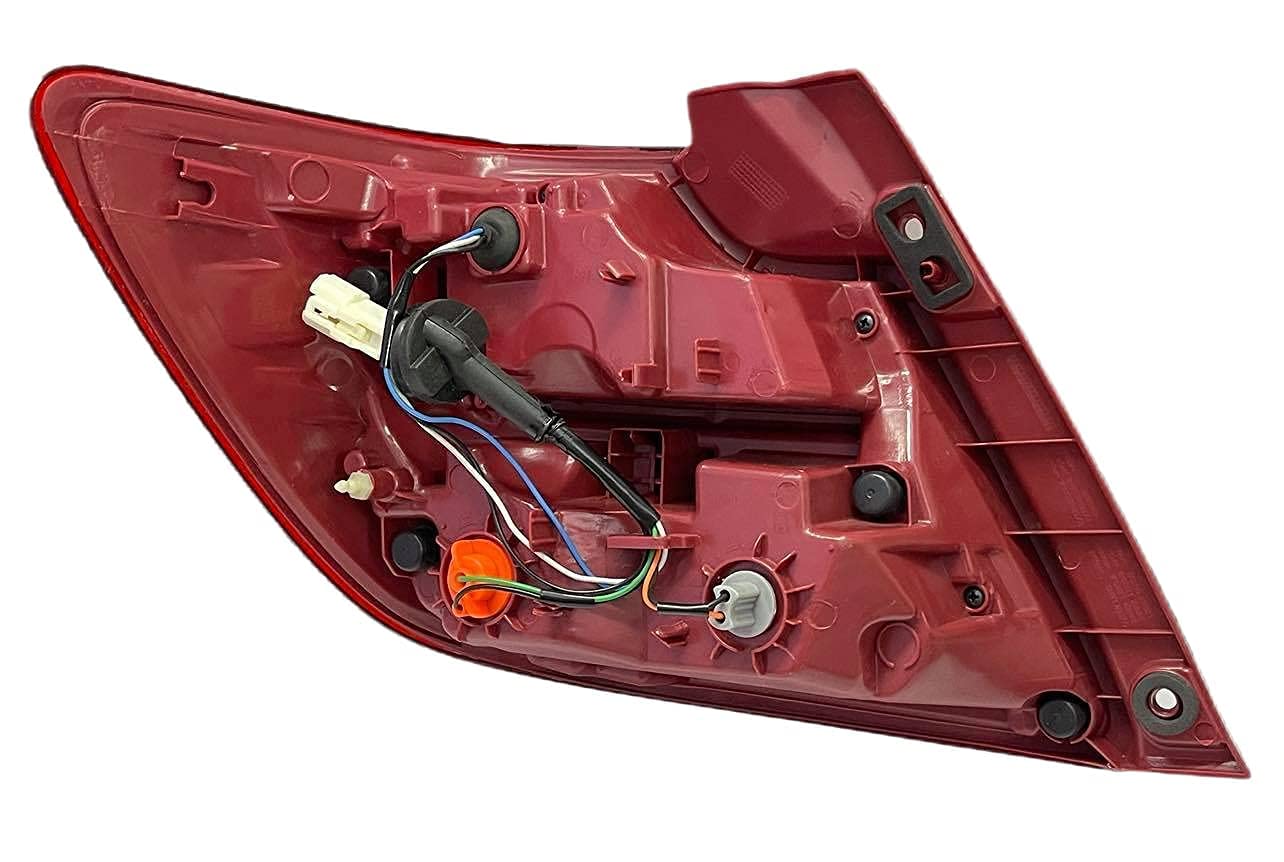 Maruti Dzire tail lamp