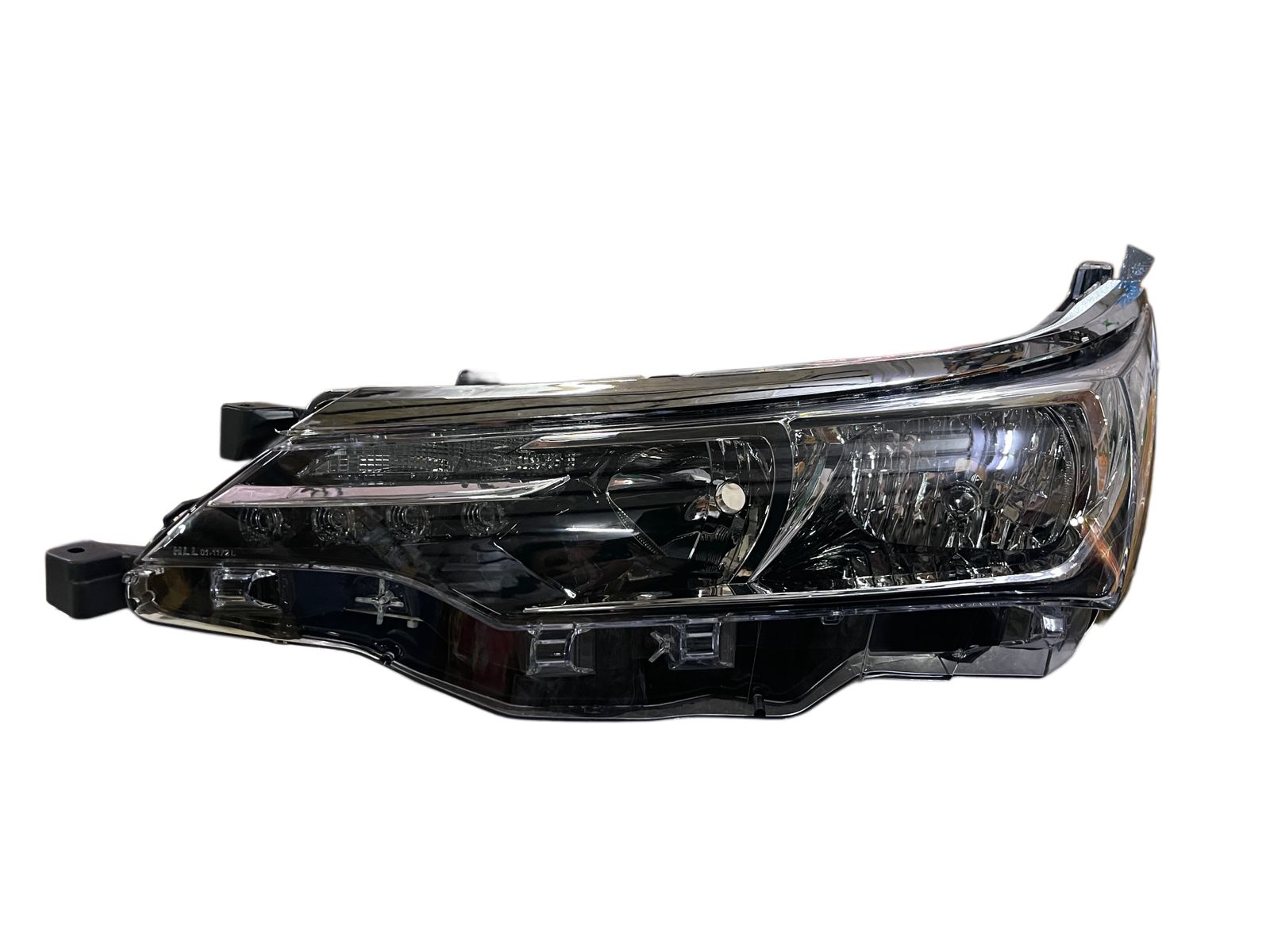 K D Headlight For Toyota Corolla Altis 2017-2020 Without Adjustable Motor (Type 4)