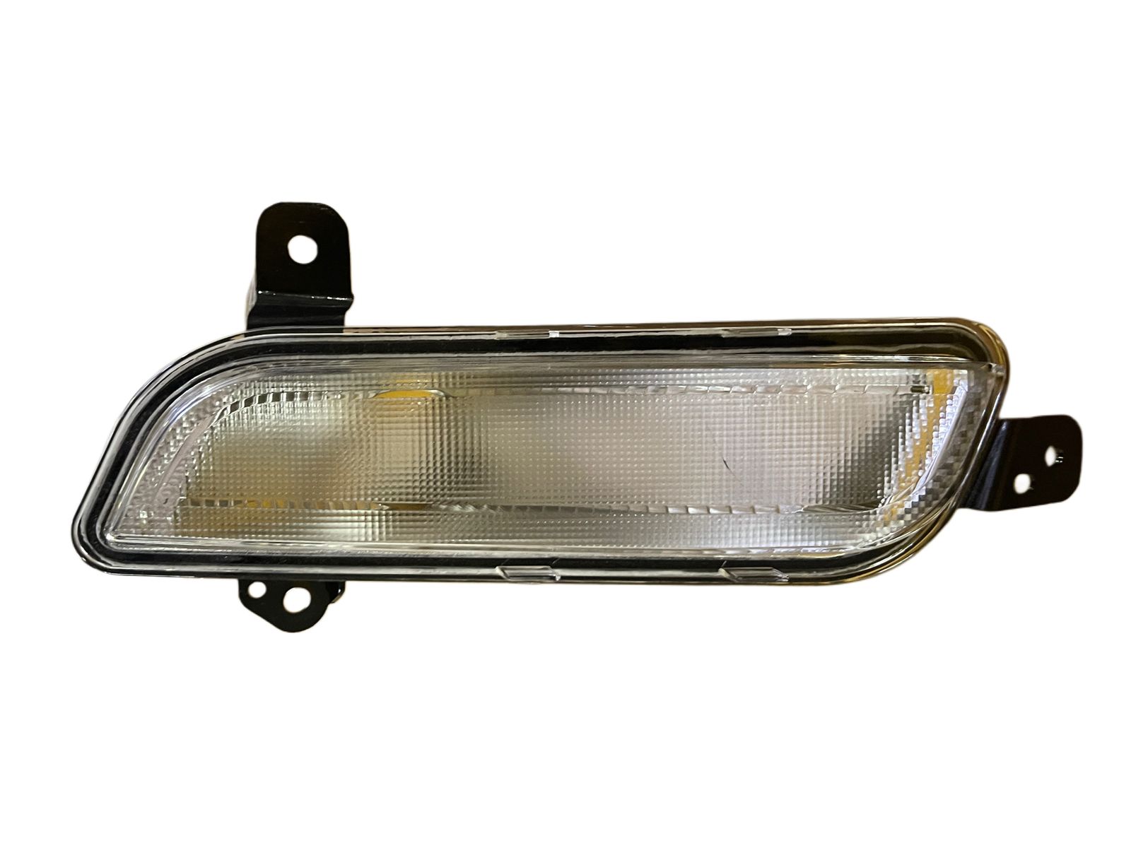Brezza bumper light

Maruti Brezza bumper light