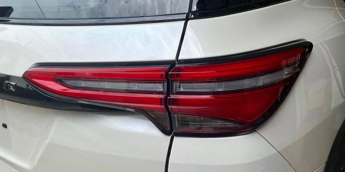 Toyota SUV Lighting, Auto Exterior Parts, Tail Light Lens Cover, Car Rear Accessories, Fortuner Tail Light Set