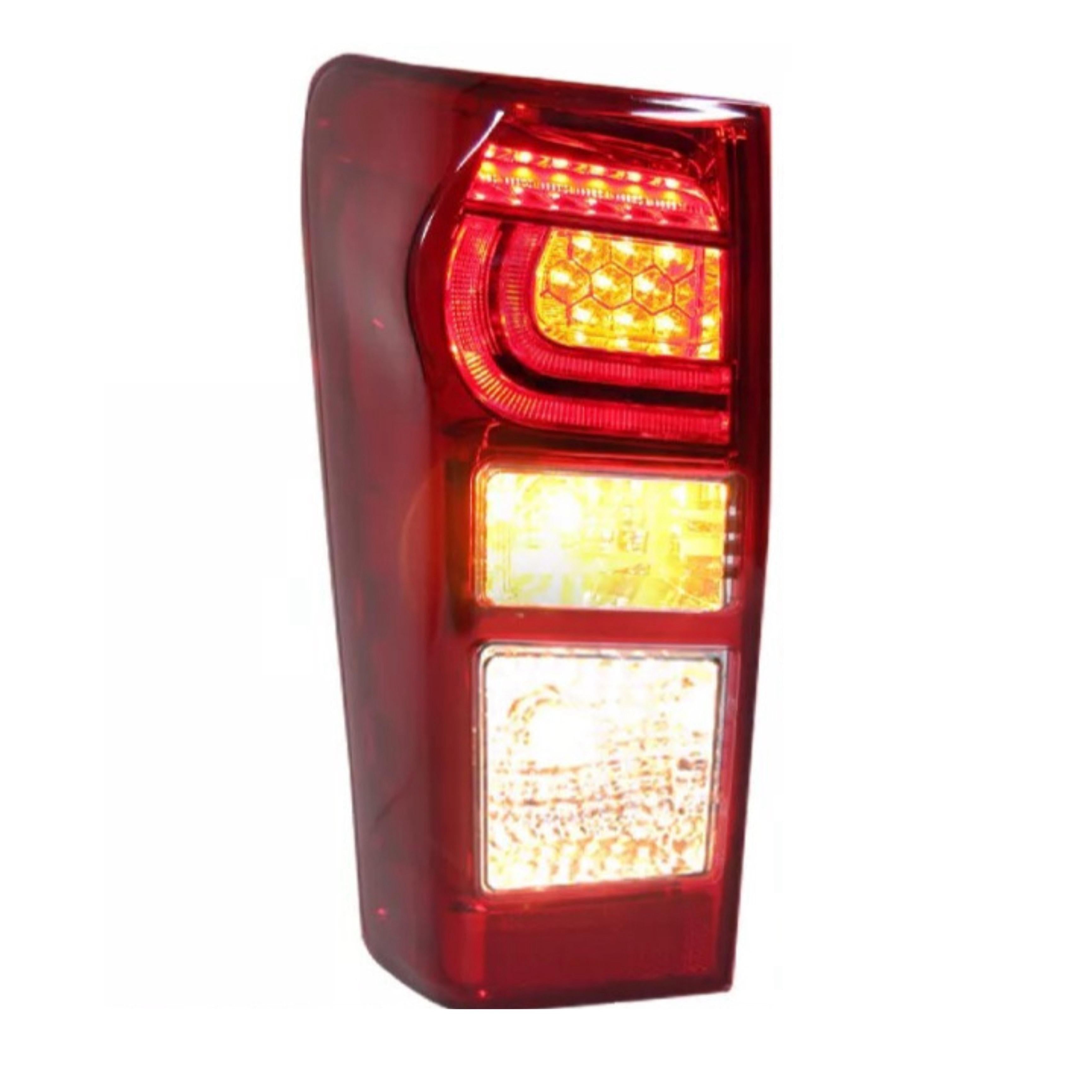 Isuzu taillight

Isuzu tail light

