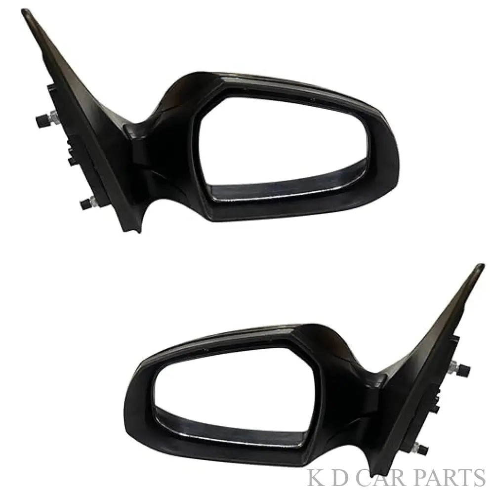 A pair of black motorised door mirrors for Hyundai Aura.