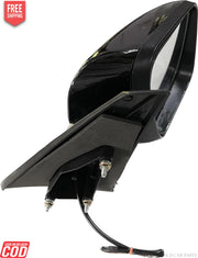 Tiago mirror with indicator
Tiago ORVM with turn signal
Tiago body colored mirror


