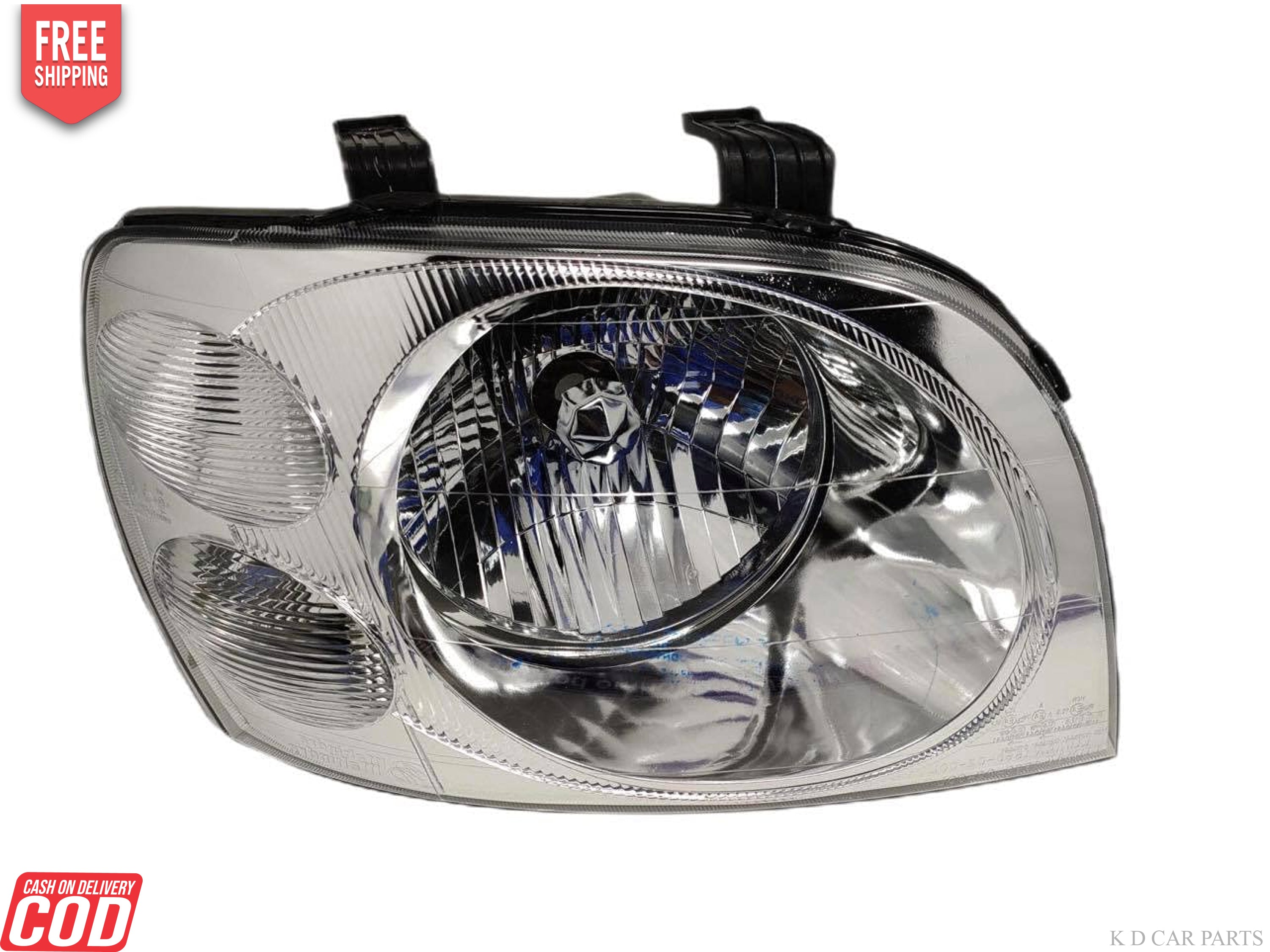 A single front headlight assembly for Mahindra Scorpio Type 1 2002-2008, featuring a clear lens with a halogen bulb.
