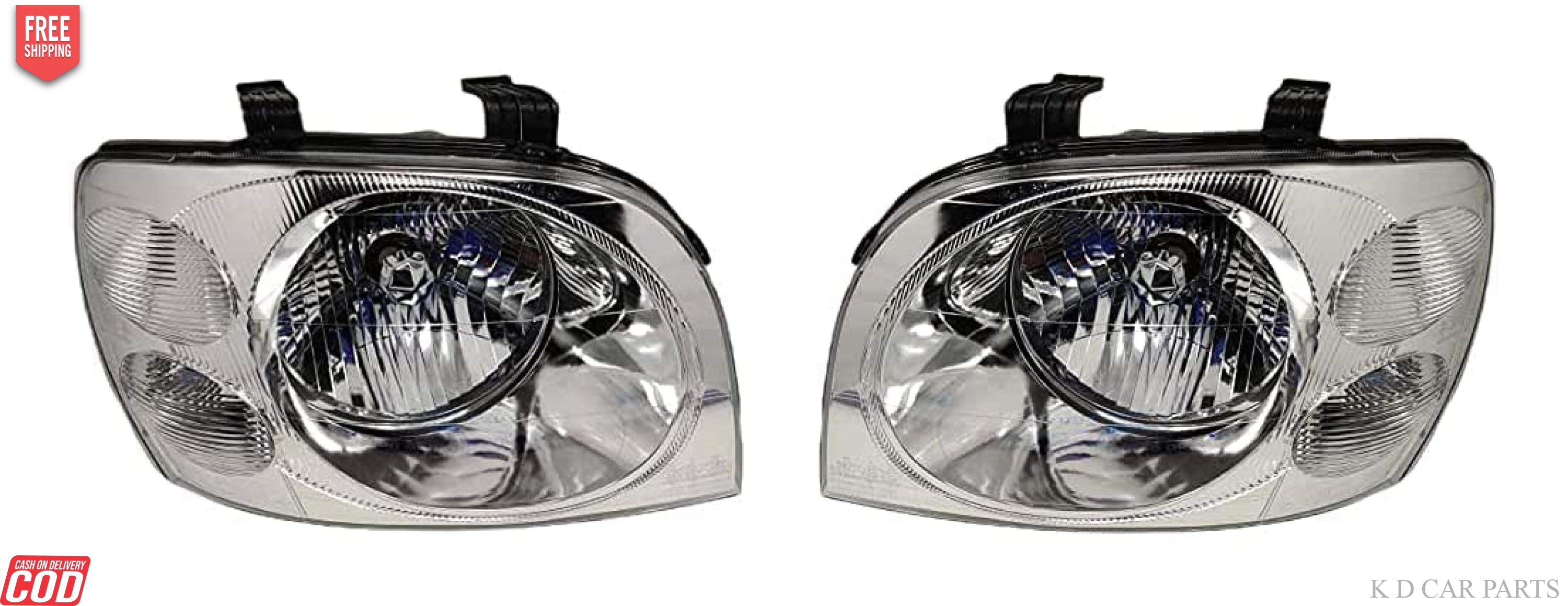 A single front headlight assembly for Mahindra Scorpio Type 1 2002-2008, featuring a clear lens with a halogen bulb.