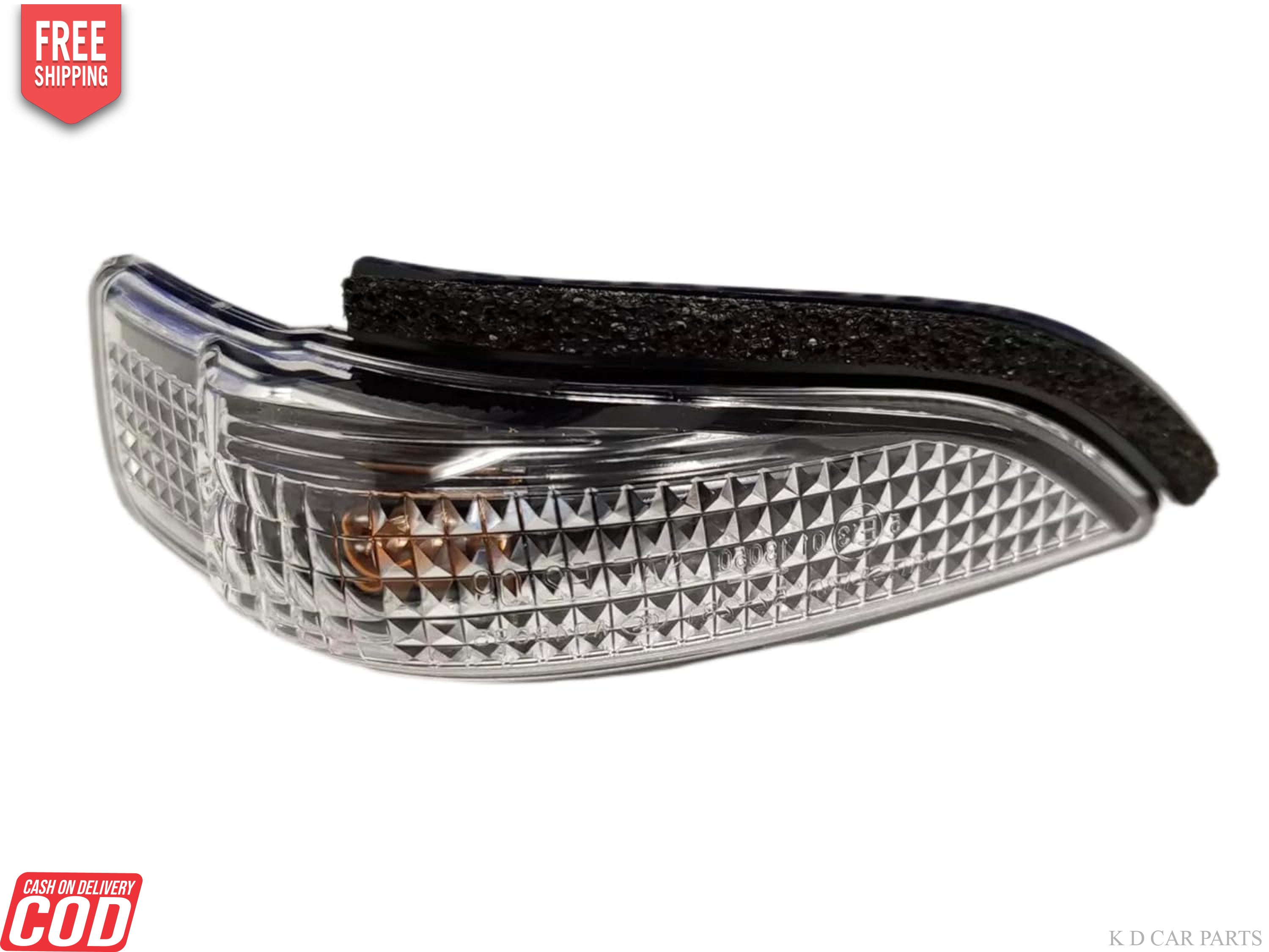 An image showing a side mirror indicator for a vehicle, with a focus on the glass lens part of the mirror.