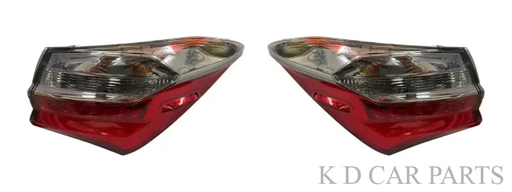 Red tail lights for Toyota Corolla Altis Type 4 (2017-2020) with clear lenses and LED lights.